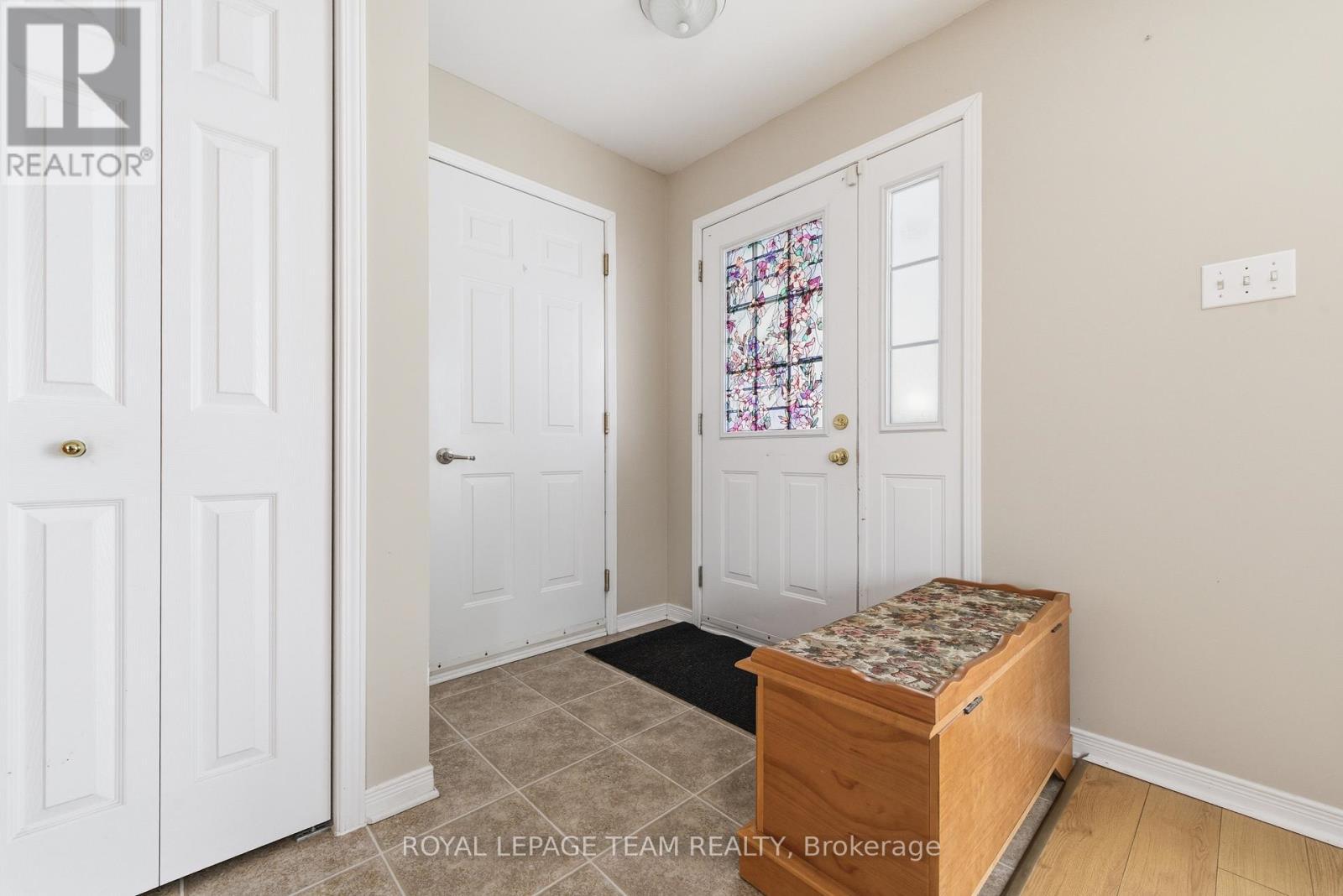451 Mayhew Street, Renfrew, ON - Indoor Photo Showing Other Room