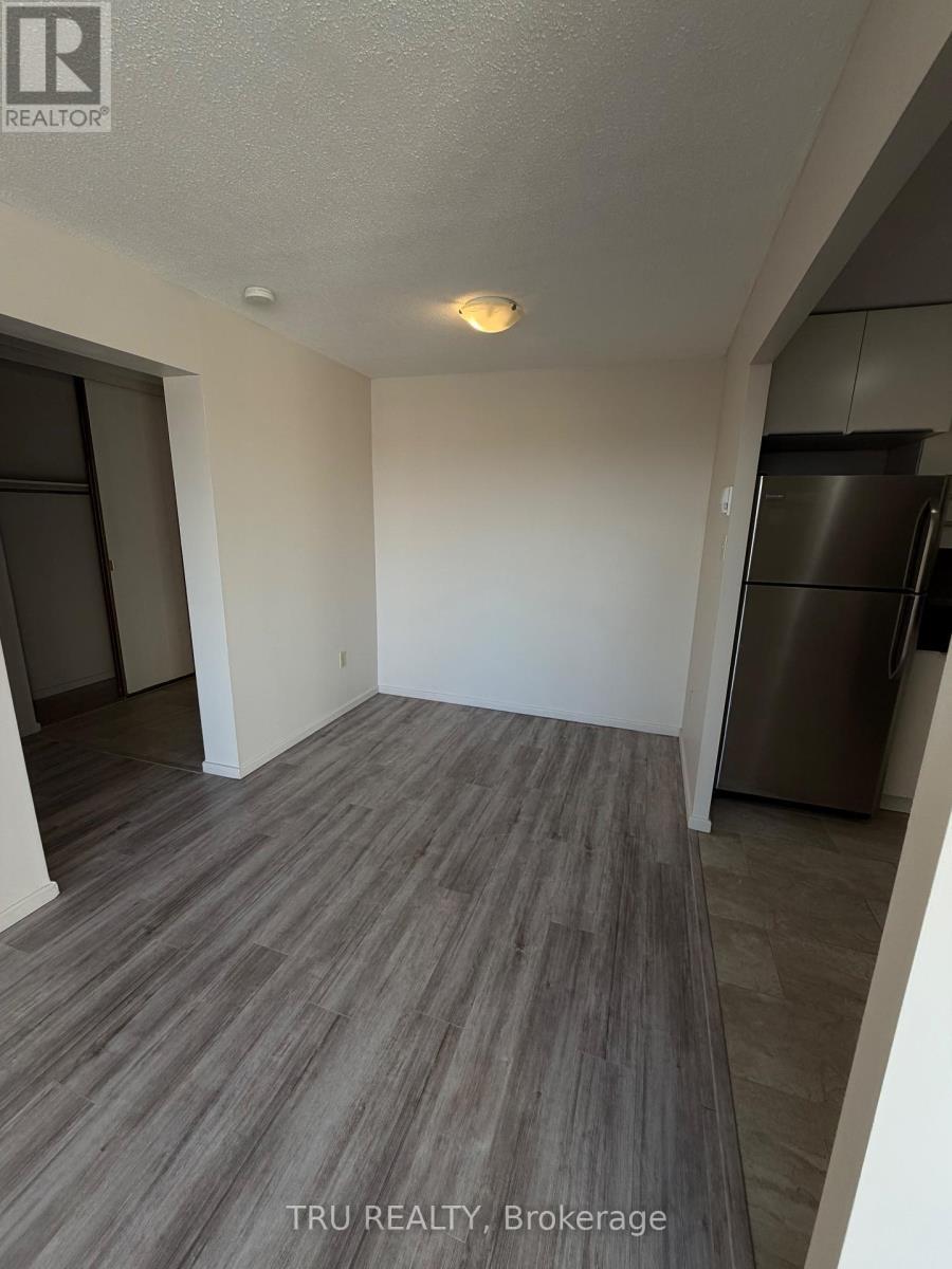 209 - 20 Chesterton Drive, Ottawa, ON - Indoor Photo Showing Other Room