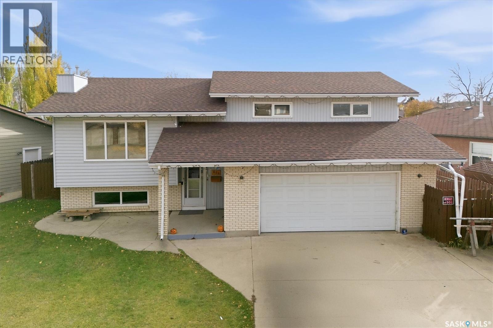 614 Reid Road, Saskatoon, SK - Outdoor