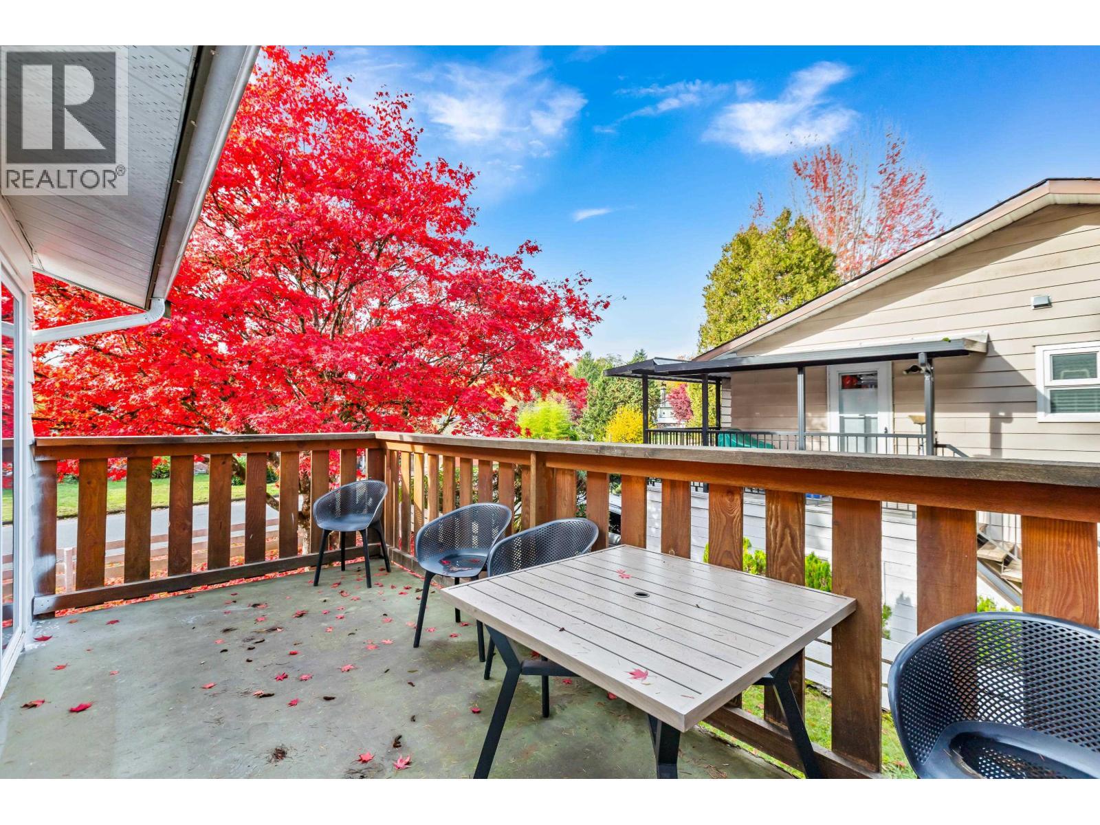 21099 Berry Avenue, Maple Ridge, BC - Outdoor With Deck Patio Veranda