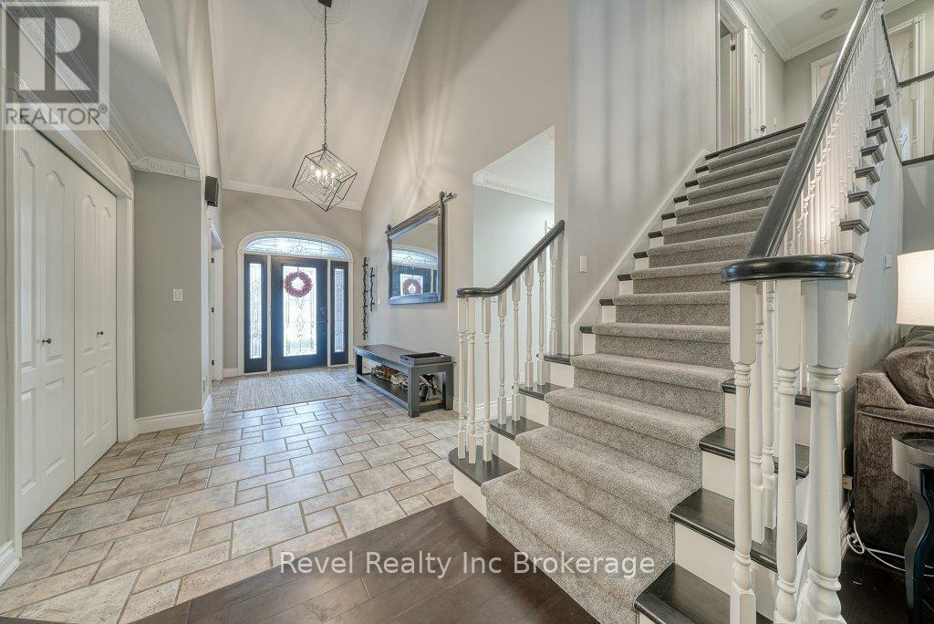 715 Springbank Avenue N, Woodstock (Woodstock - North), ON - Indoor Photo Showing Other Room