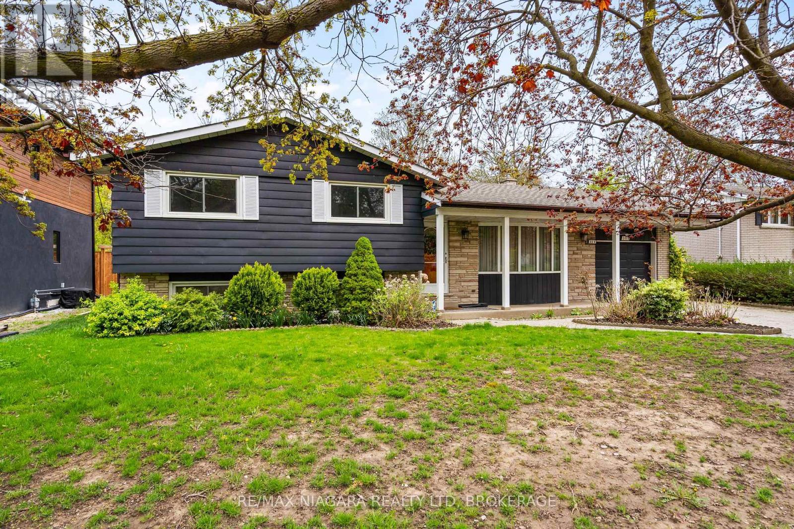 305 Centre Street, Niagara-On-The-Lake (Town), ON - Outdoor