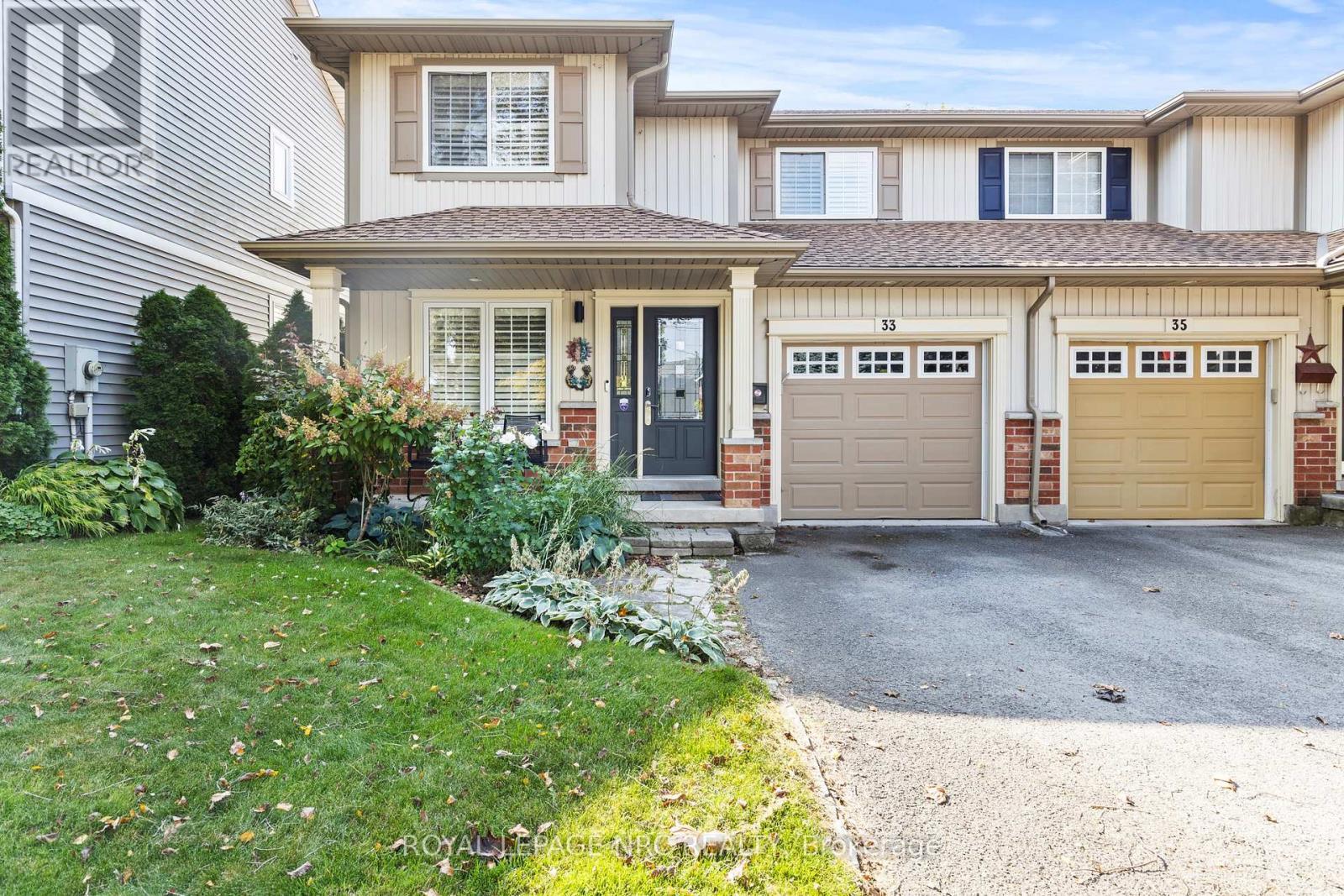 33 Broadway Avenue, St. Catharines (Port Weller), ON - Outdoor With Facade