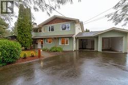 7906 Patterson Rd Central Saanich, BC V8M 1L5