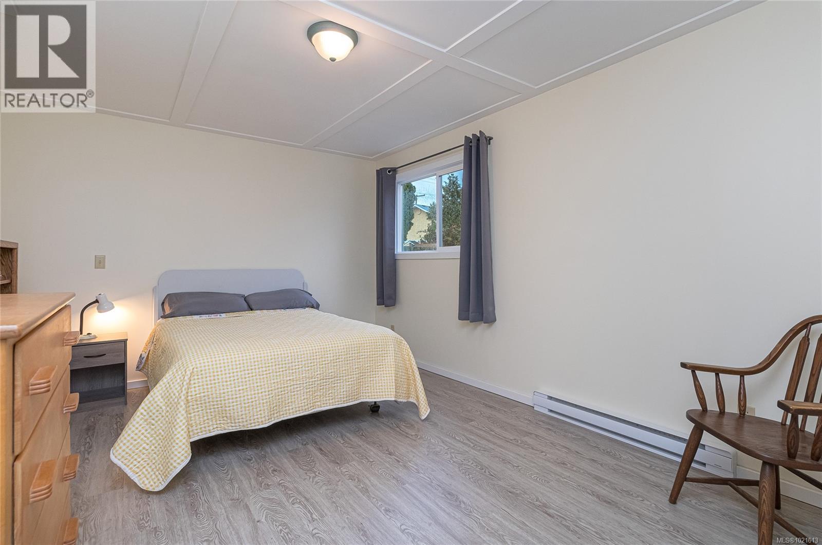 7906 Patterson Rd, Central Saanich, BC - Indoor Photo Showing Bedroom