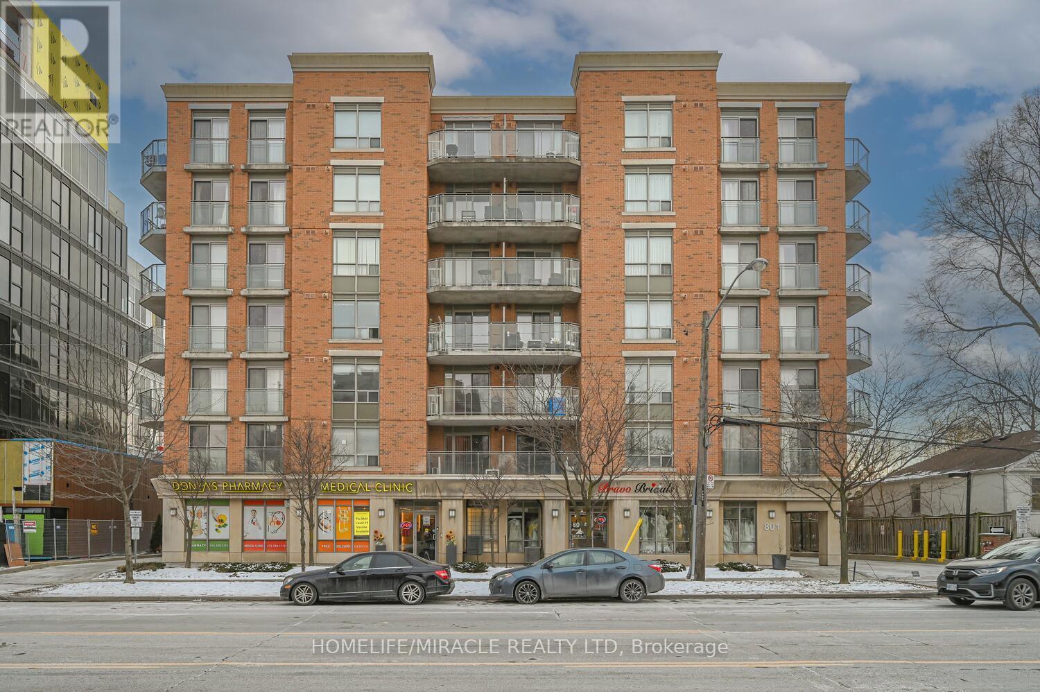 608 - 801 Sheppard Avenue W, Toronto, ON - Outdoor With Balcony With Facade