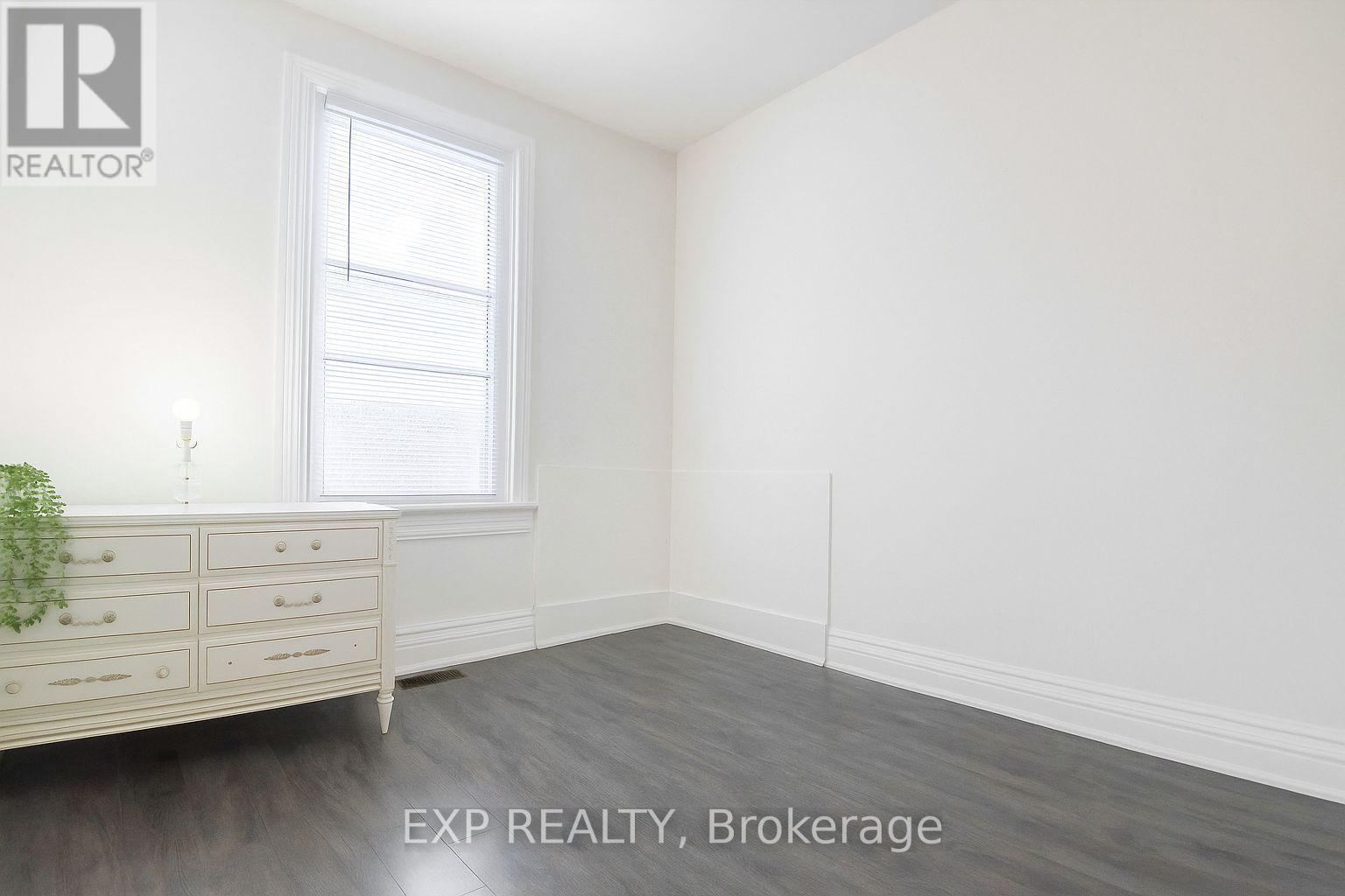 Main - 207 Gamble Avenue, Toronto, ON - Indoor Photo Showing Other Room