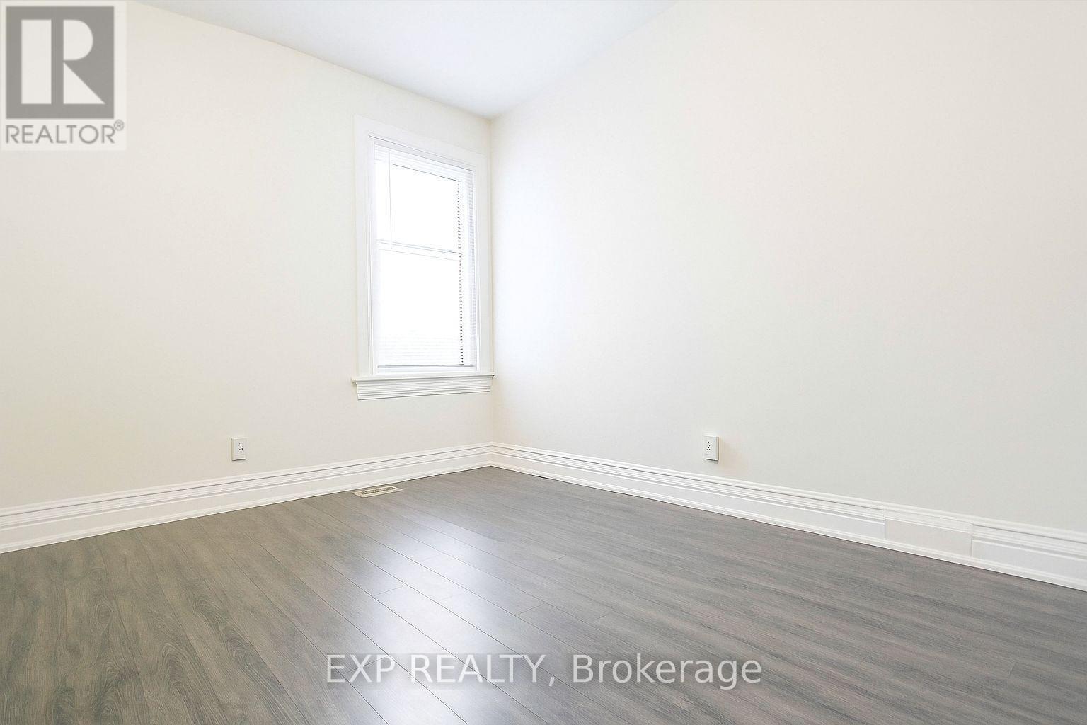 Main - 207 Gamble Avenue, Toronto, ON - Indoor Photo Showing Other Room