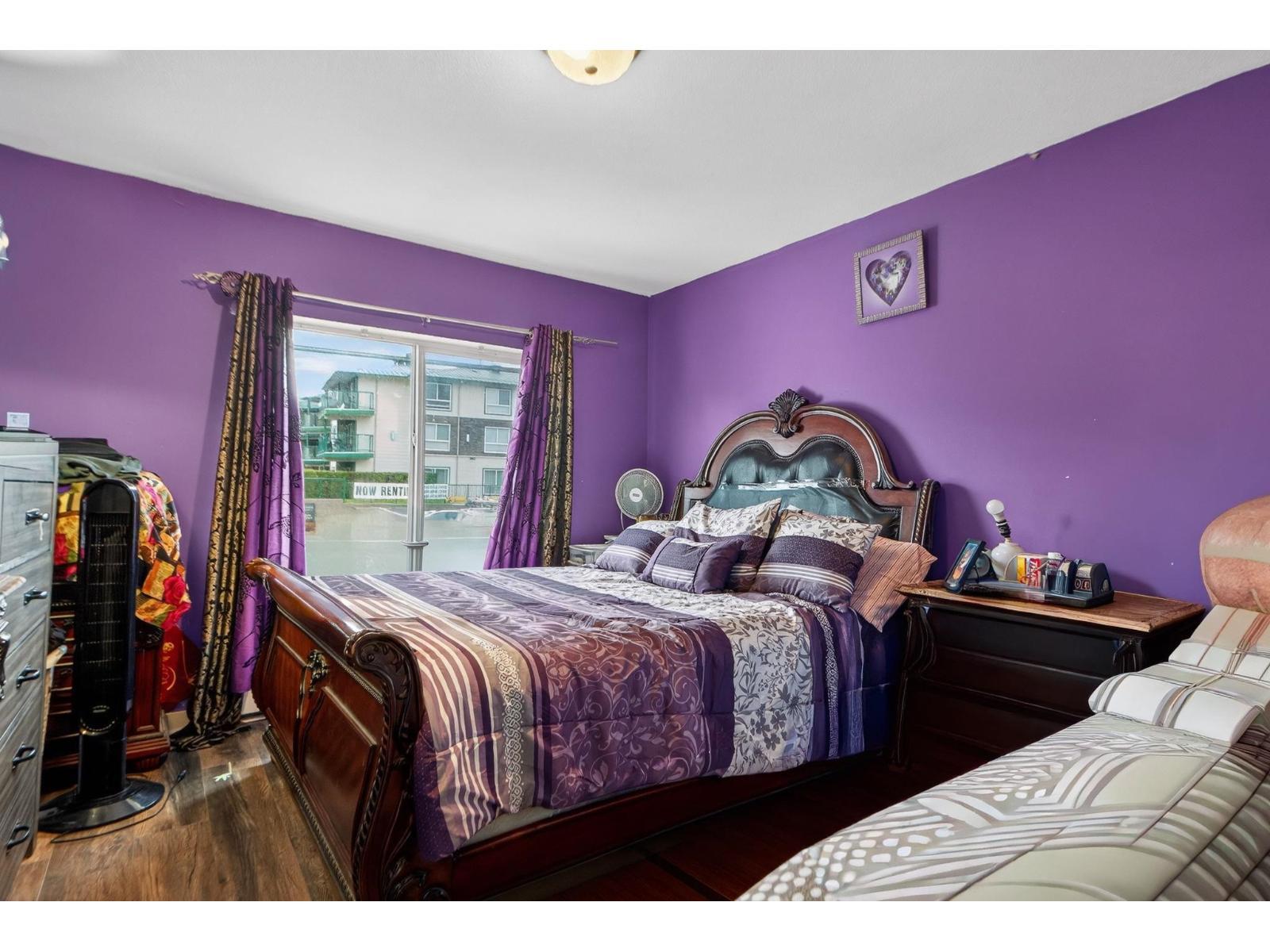 7576 140 Street, Surrey, BC - Indoor Photo Showing Bedroom