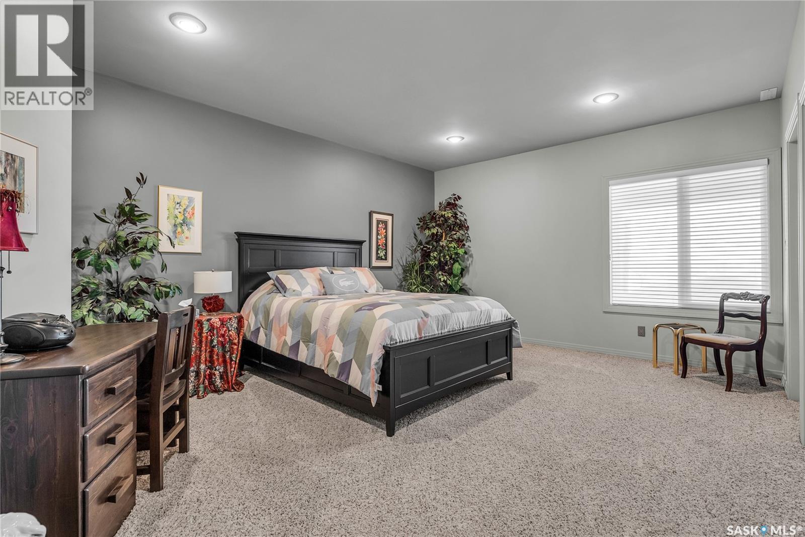 48 Cathedral Bluffs Road, Corman Park Rm No. 344, SK - Indoor Photo Showing Bedroom