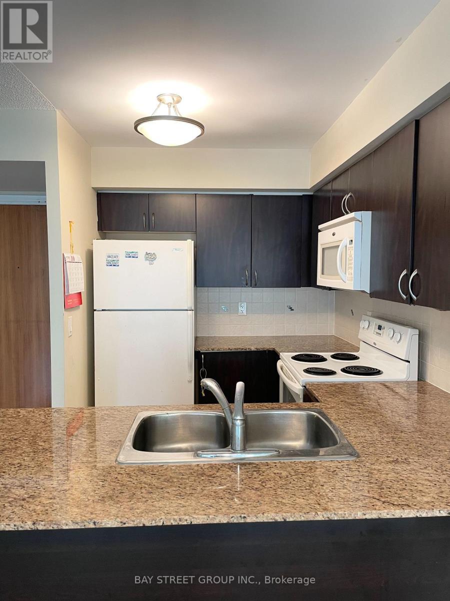 809 - 30 Clegg Road, Markham, ON - Indoor Photo Showing Kitchen With Double Sink