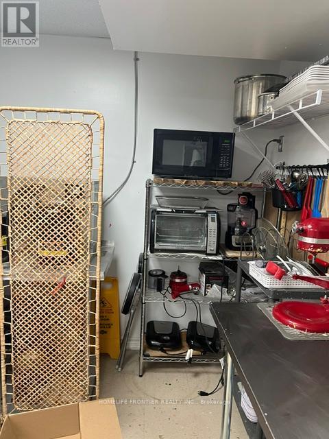 16 Wilstead Drive, Newmarket, ON