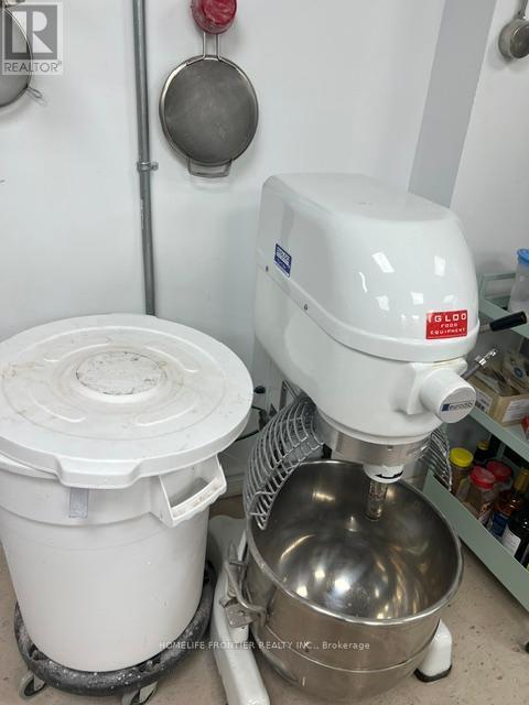 16 Wilstead Drive, Newmarket, ON