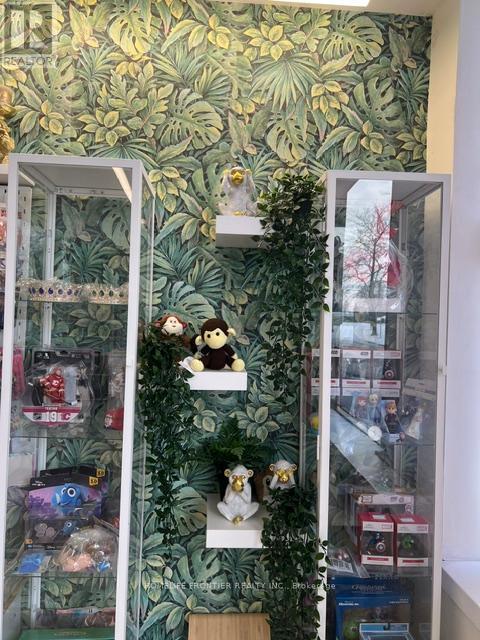 16 Wilstead Drive, Newmarket, ON