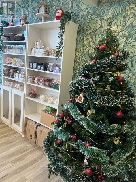 16 Wilstead Drive, Newmarket, ON