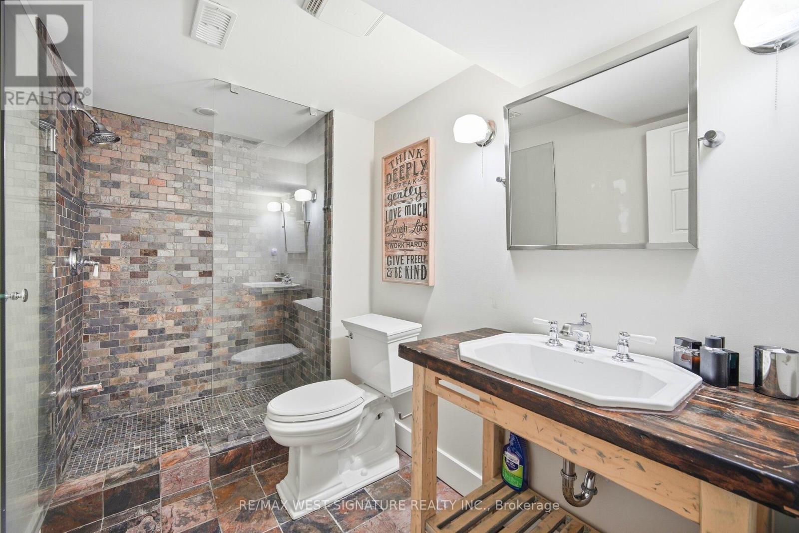 478 Main Street, King, ON - Indoor Photo Showing Bathroom