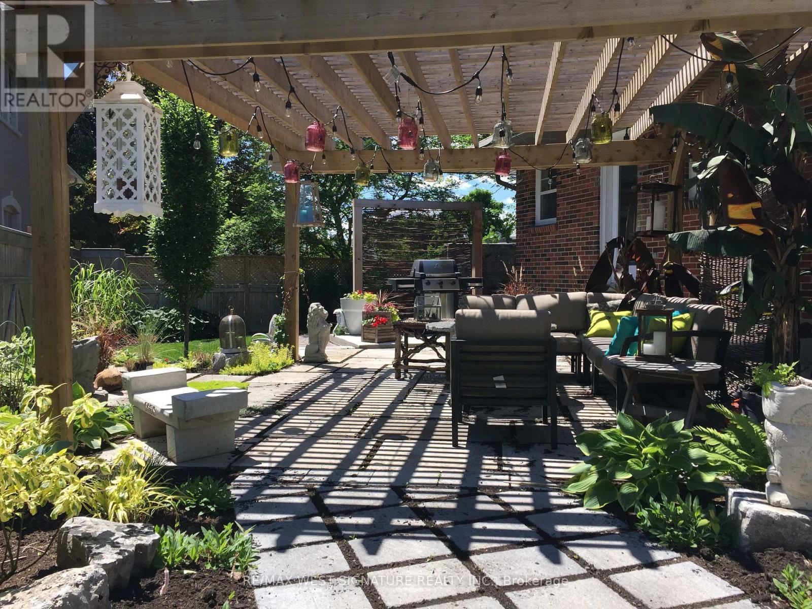 478 Main Street, King, ON - Outdoor With Deck Patio Veranda