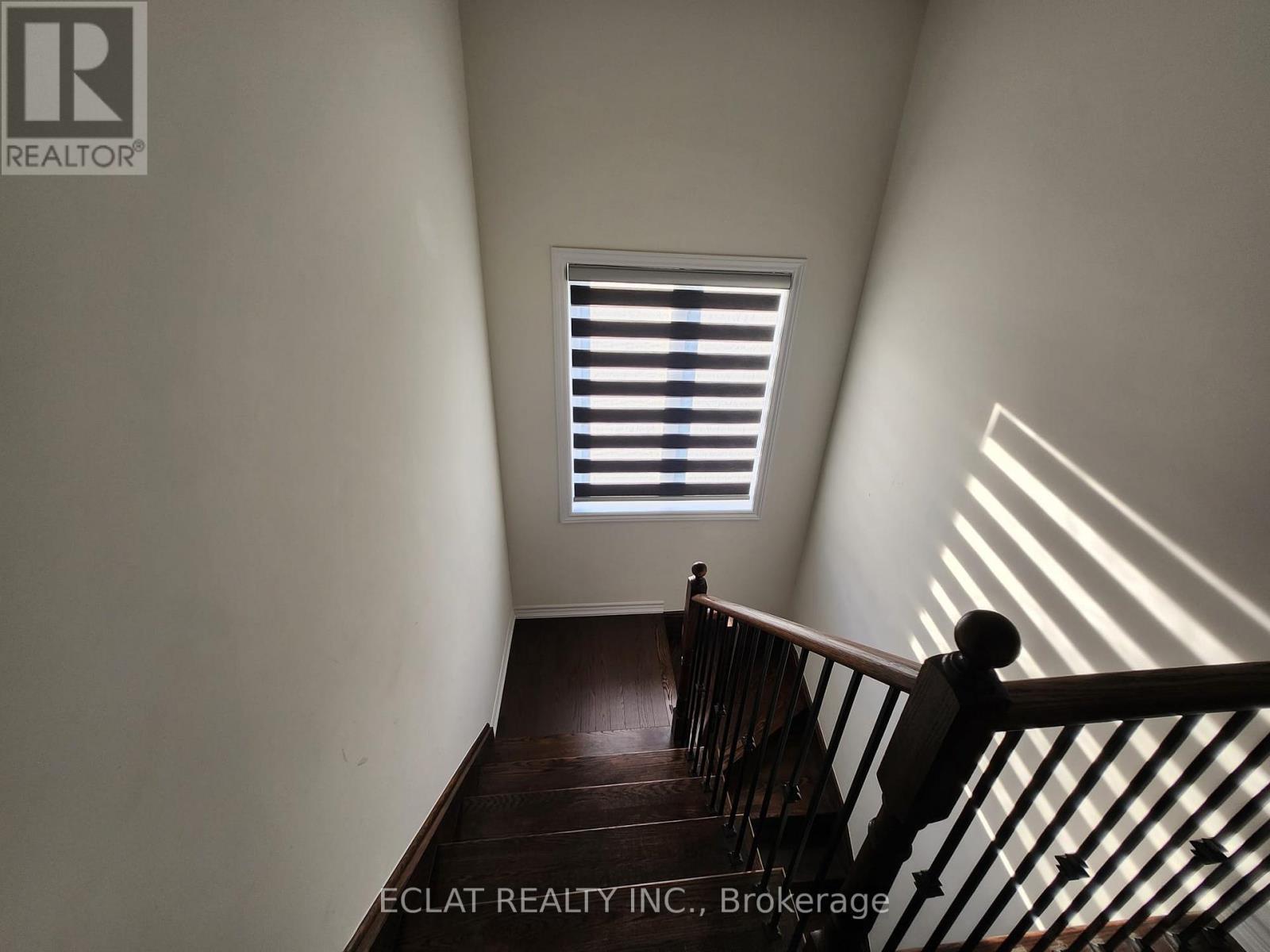 48 Simona Avenue, Wasaga Beach, ON - Indoor Photo Showing Other Room