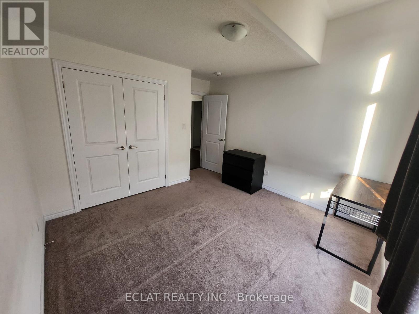 48 Simona Avenue, Wasaga Beach, ON - Indoor Photo Showing Other Room