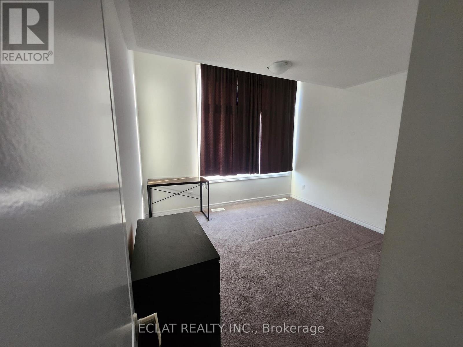 48 Simona Avenue, Wasaga Beach, ON - Indoor Photo Showing Other Room