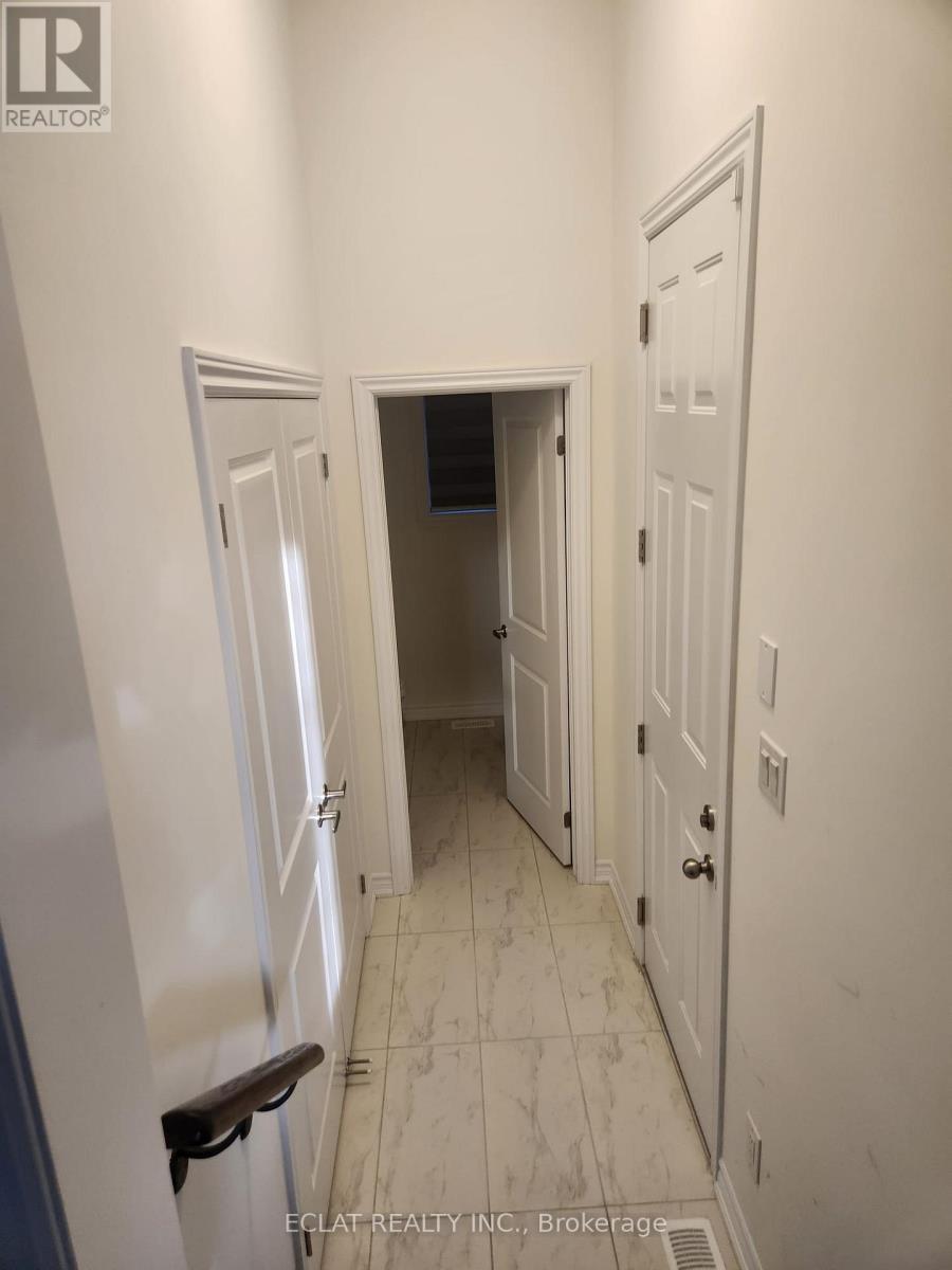 48 Simona Avenue, Wasaga Beach, ON - Indoor Photo Showing Other Room