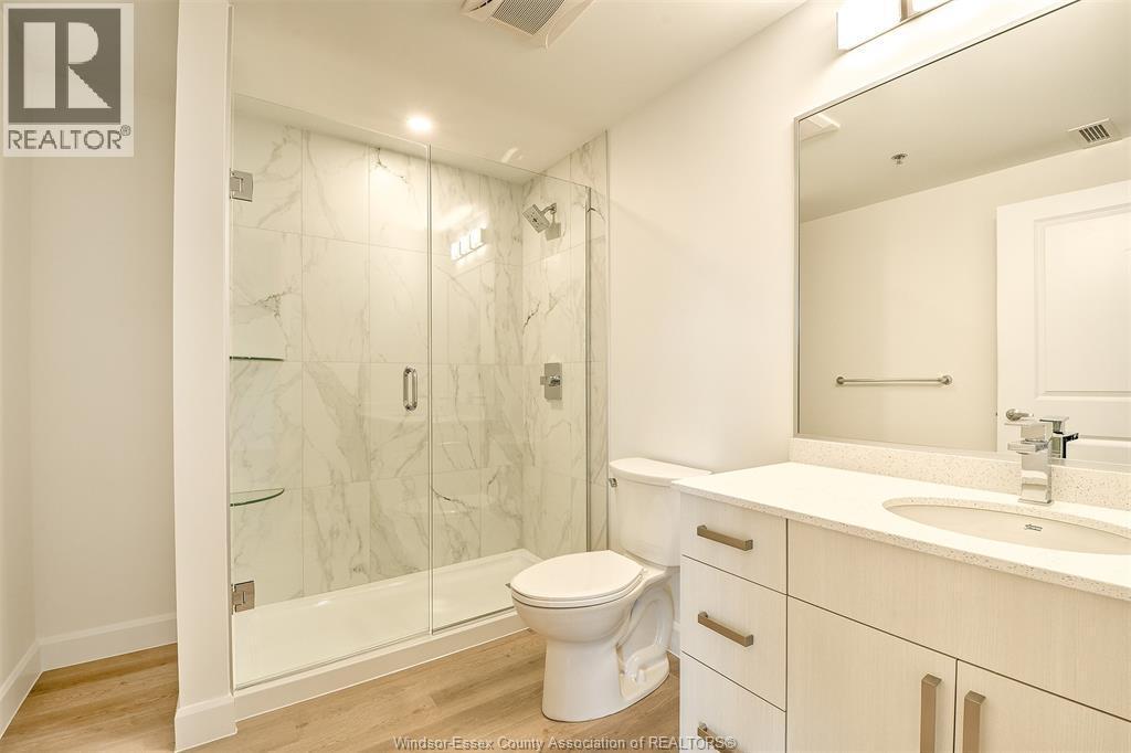 207 Brock Unit# 408, Amherstburg, ON - Indoor Photo Showing Bathroom