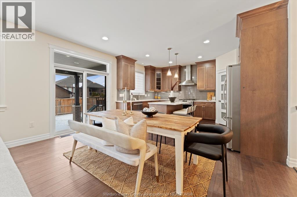 277 Carole Court, Lakeshore, ON - Indoor