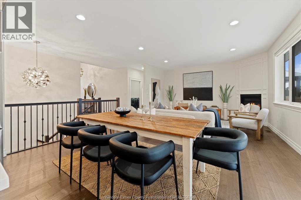 277 Carole Court, Lakeshore, ON - Indoor Photo Showing Dining Room