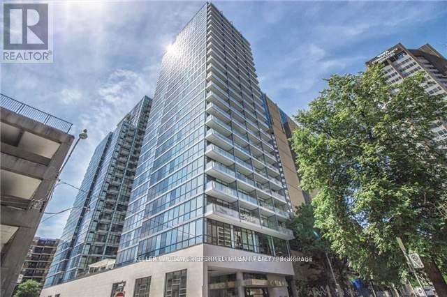 804 - 210 Simcoe Street, Toronto, ON - Outdoor