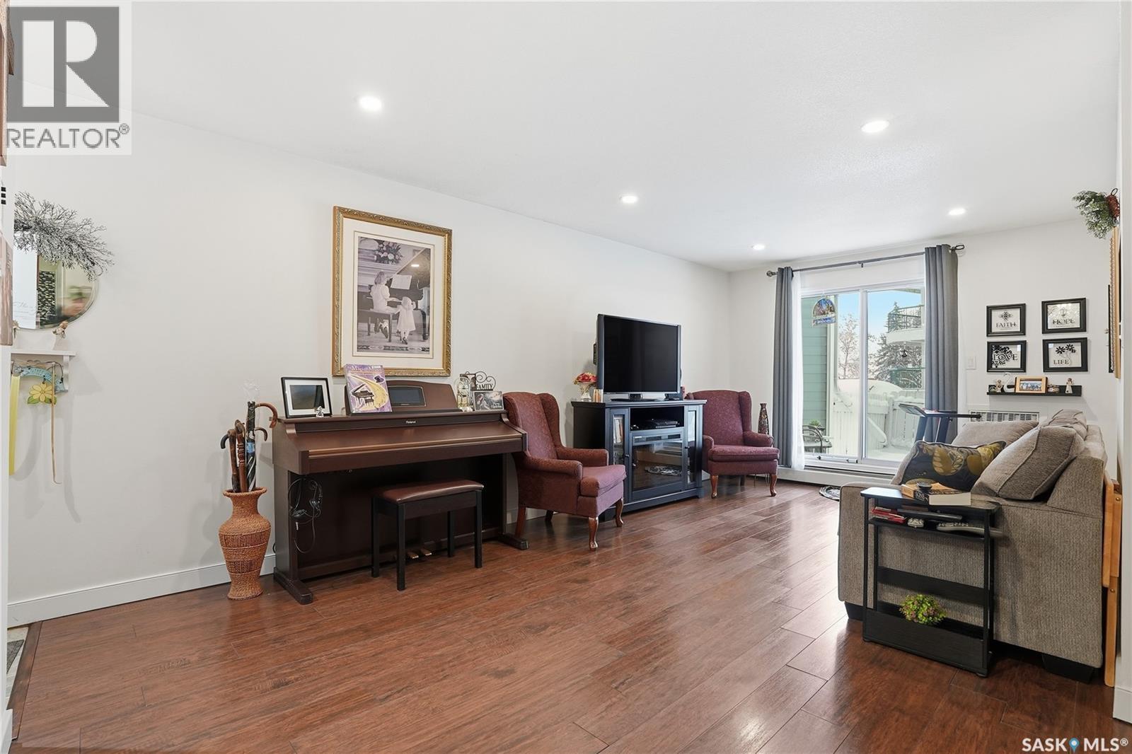 104 309A Cree Crescent, Saskatoon, SK - Indoor