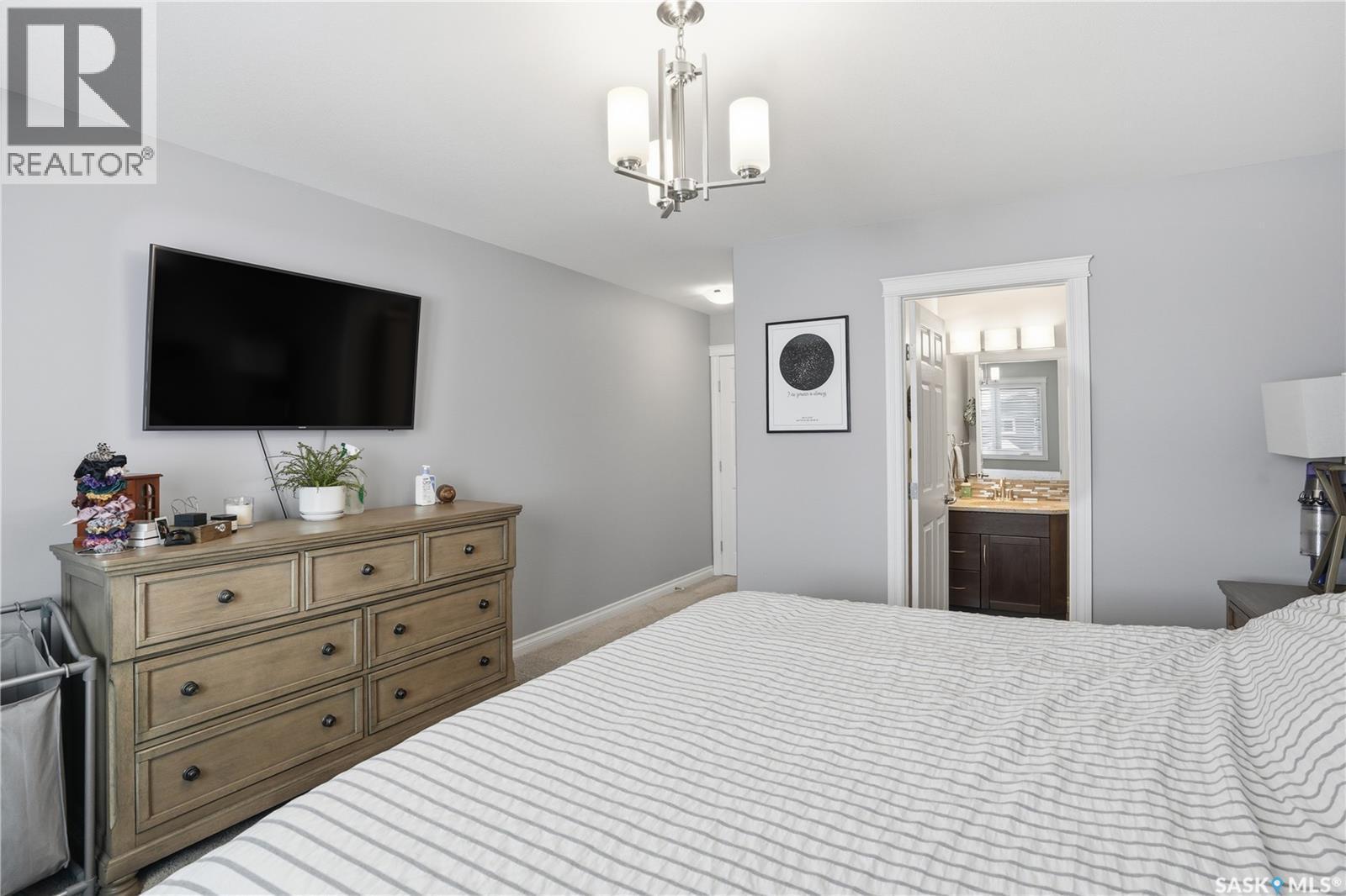 405 Golden Willow Way, Warman, SK - Indoor Photo Showing Bedroom