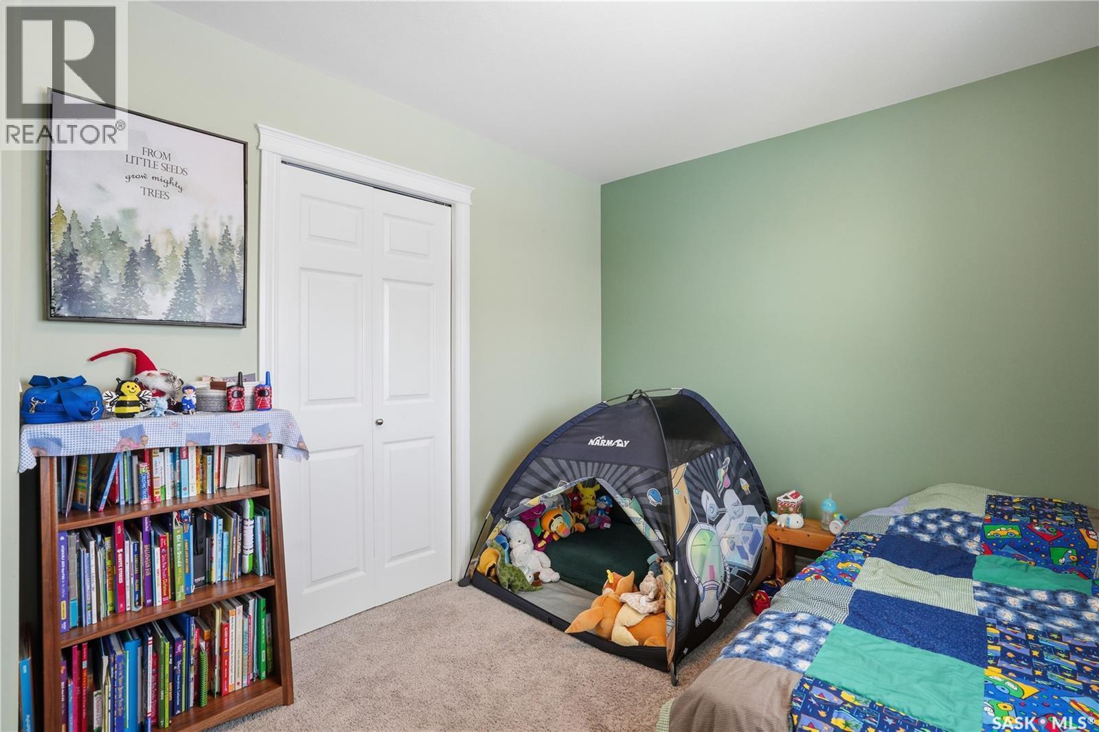 405 Golden Willow Way, Warman, SK - Indoor Photo Showing Bedroom