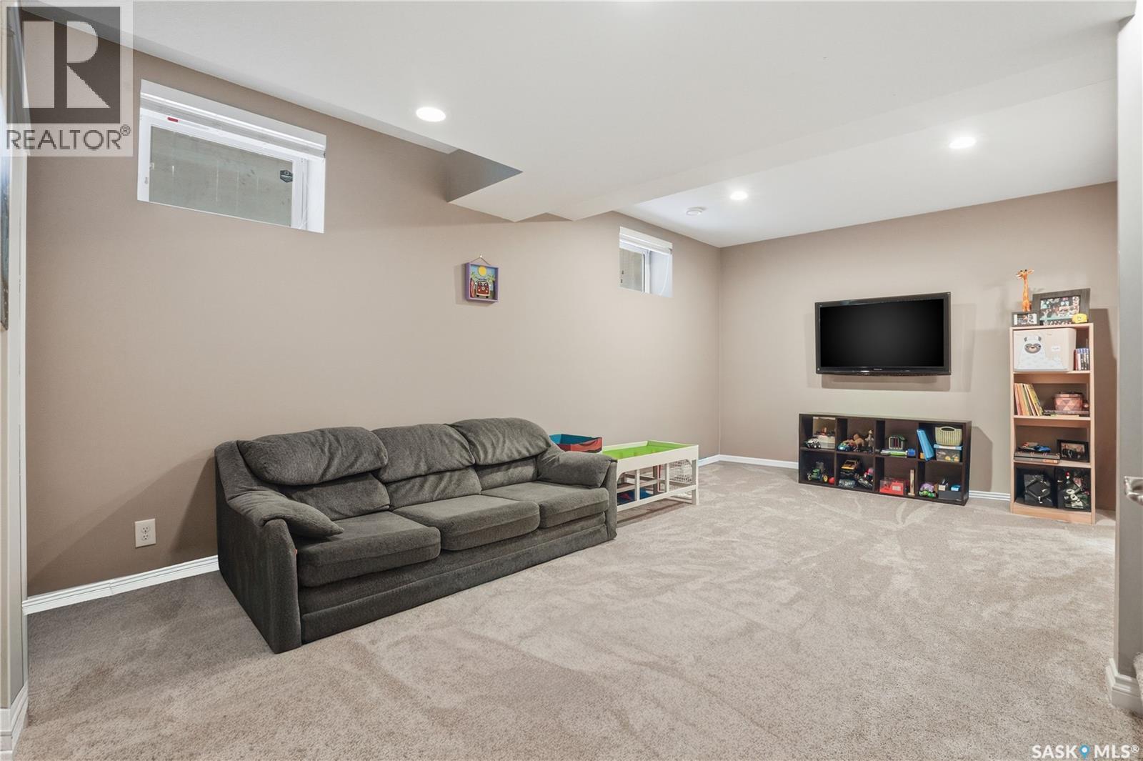 405 Golden Willow Way, Warman, SK - Indoor Photo Showing Basement