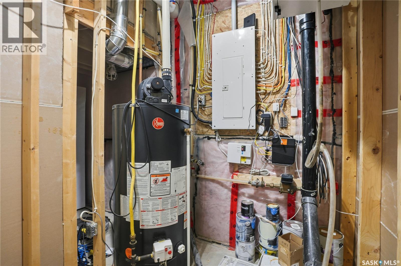 405 Golden Willow Way, Warman, SK - Indoor Photo Showing Basement