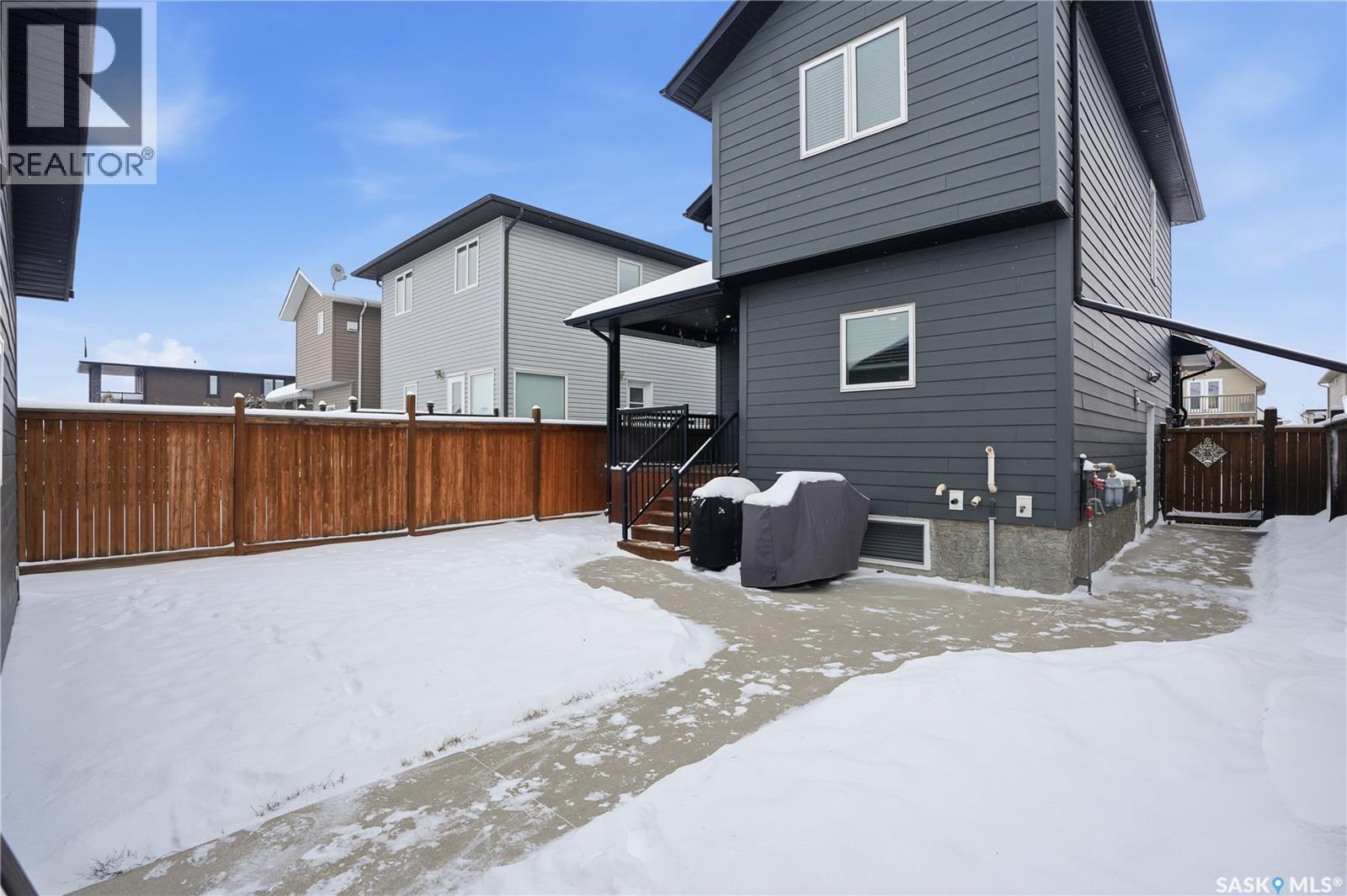 405 Golden Willow Way, Warman, SK - Outdoor With Exterior