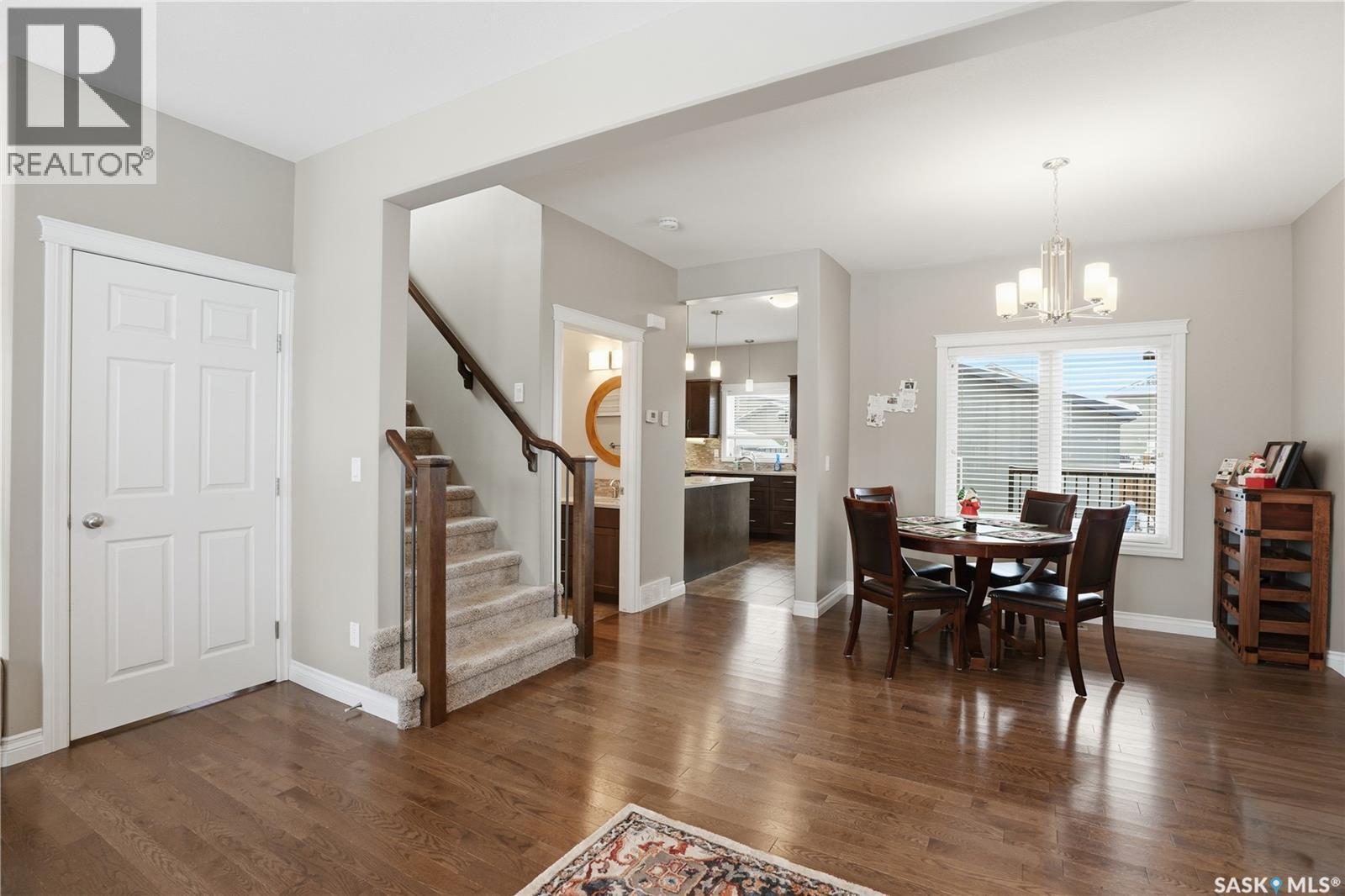 405 Golden Willow Way, Warman, SK - Indoor Photo Showing Dining Room