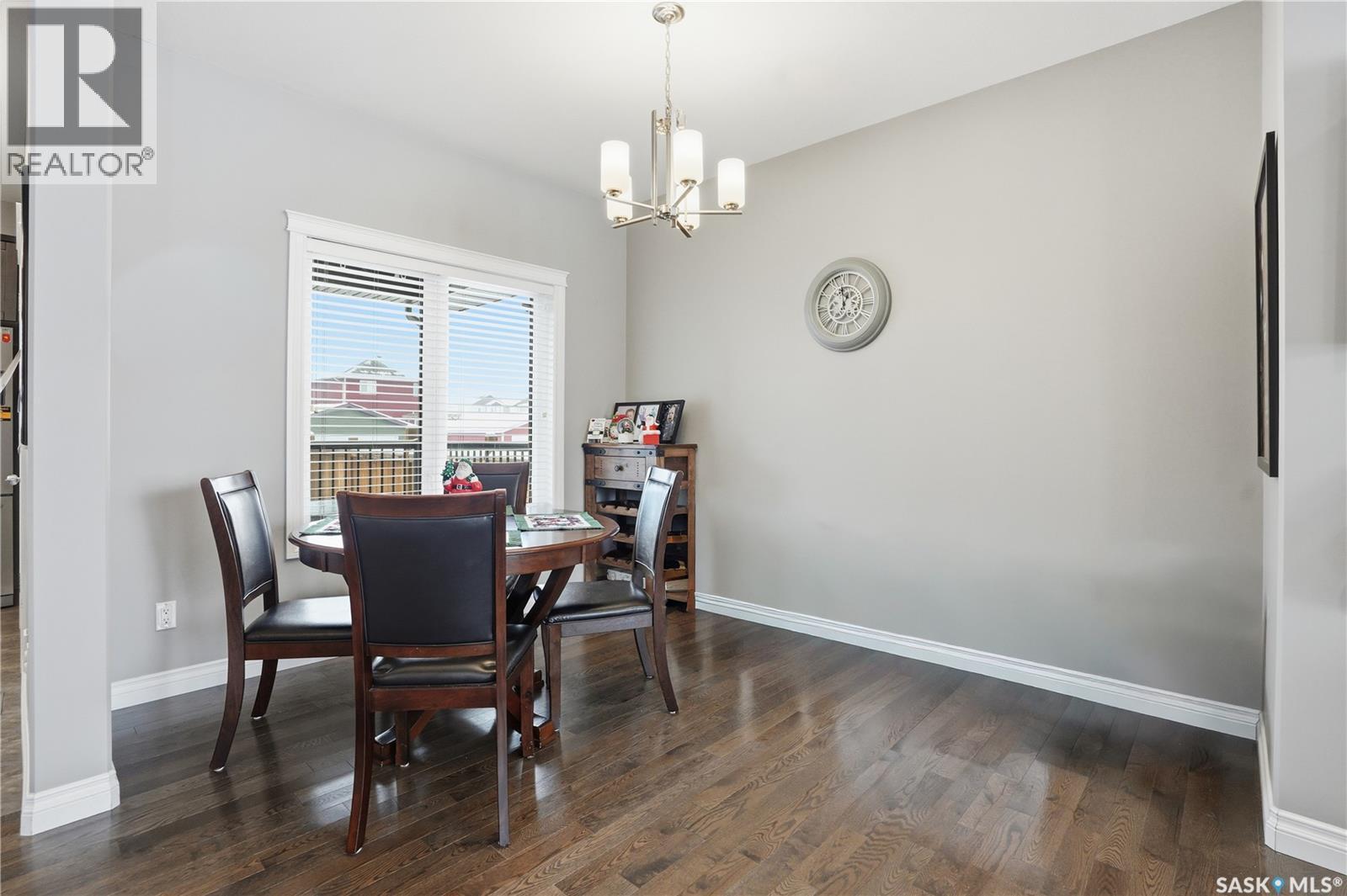405 Golden Willow Way, Warman, SK - Indoor Photo Showing Dining Room
