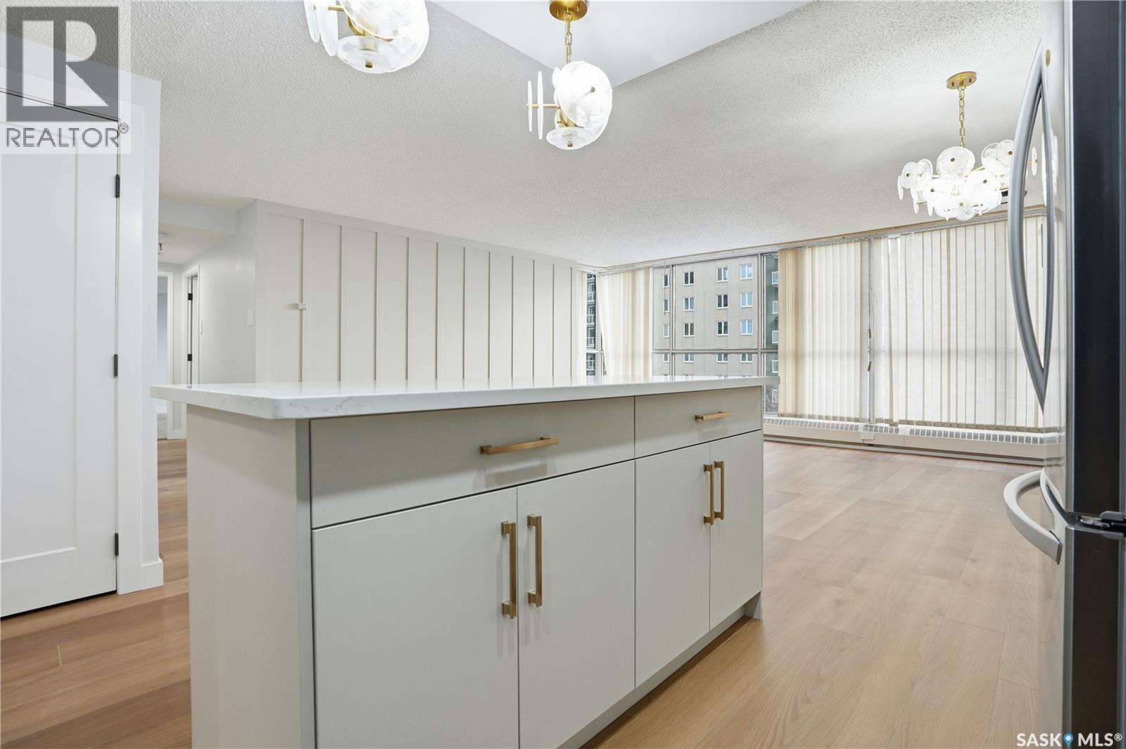 602 315 5Th Avenue N, Saskatoon, SK - Indoor