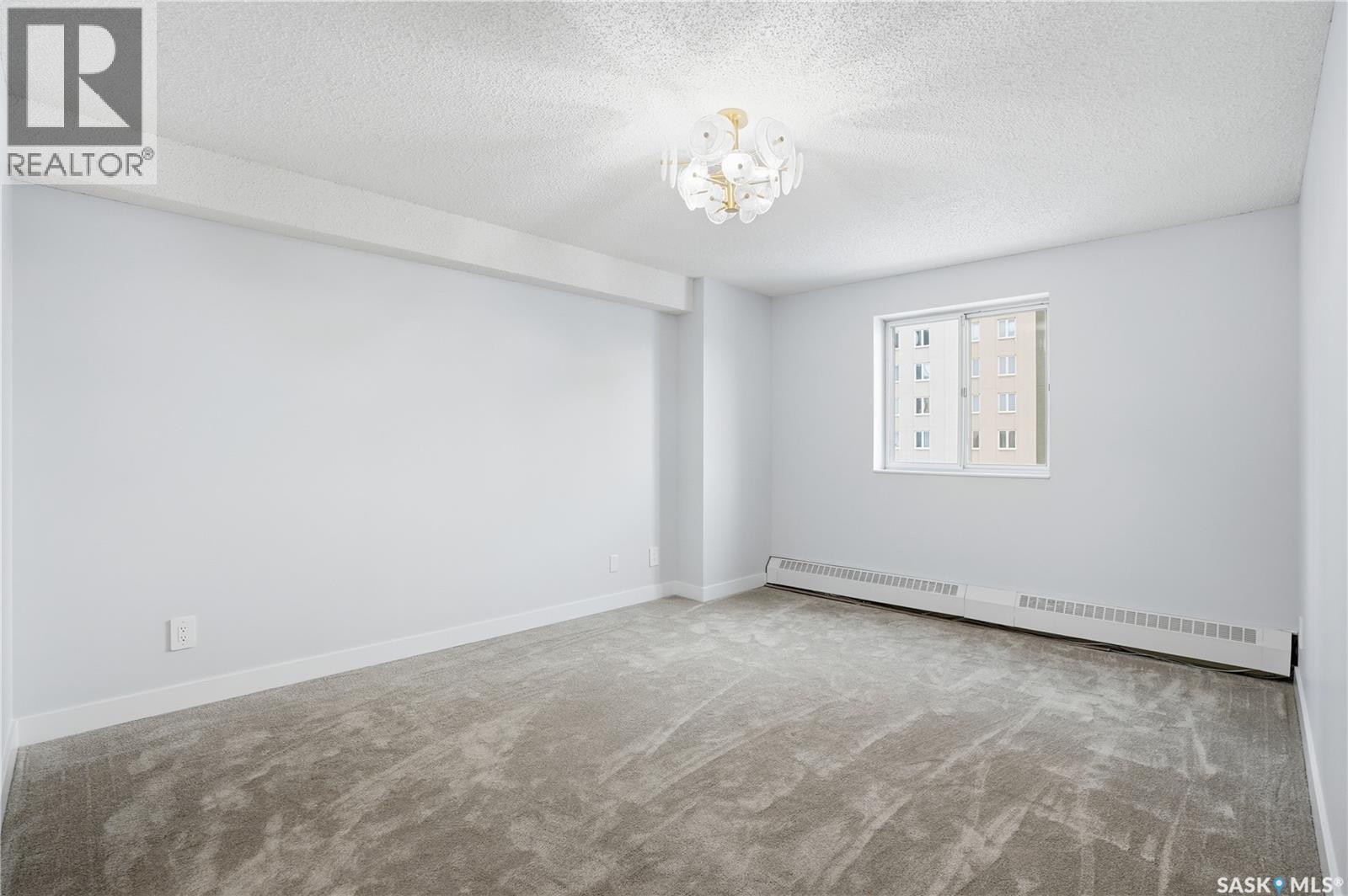 602 315 5Th Avenue N, Saskatoon, SK - Indoor Photo Showing Other Room