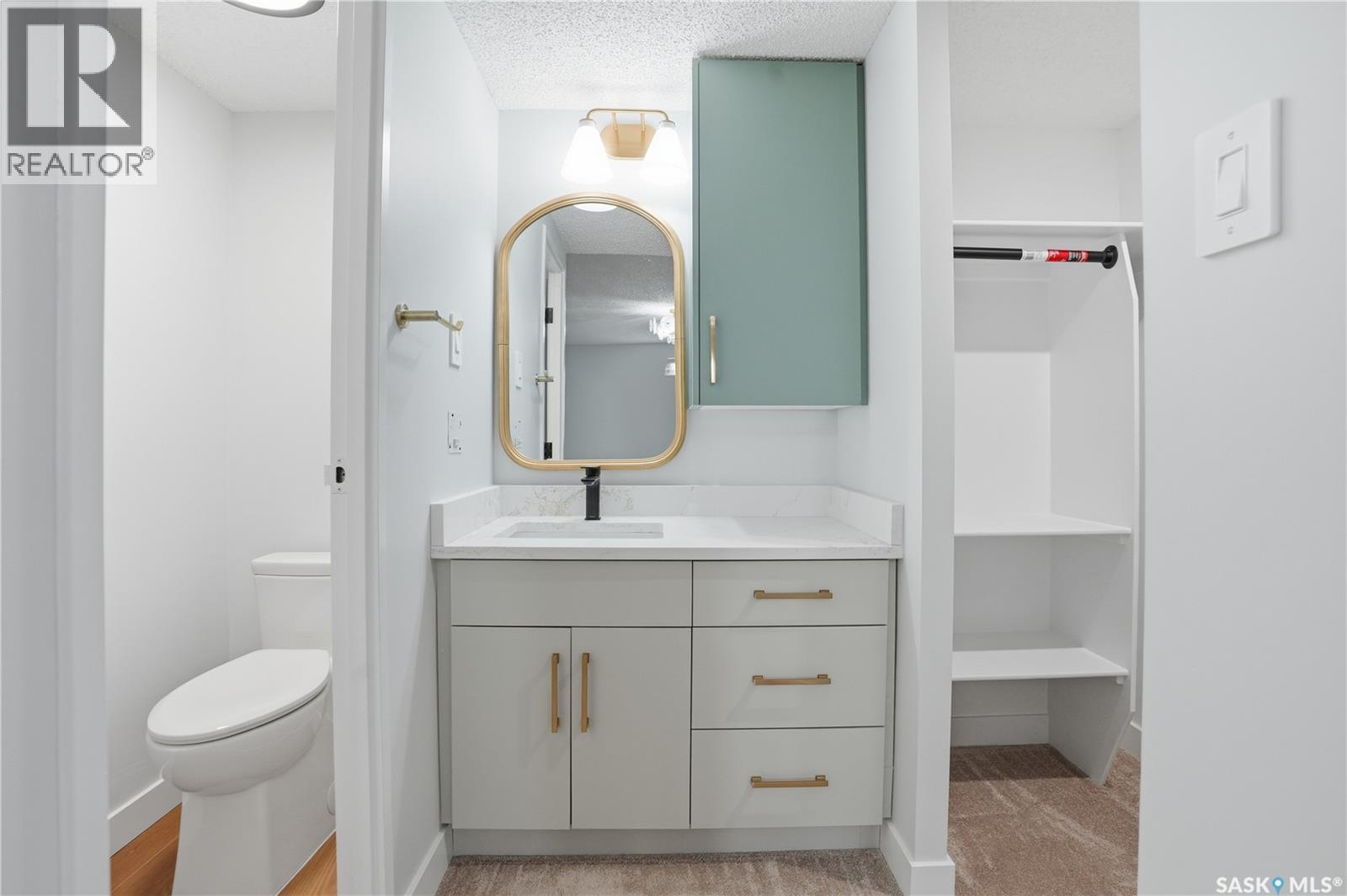 602 315 5Th Avenue N, Saskatoon, SK - Indoor Photo Showing Bathroom