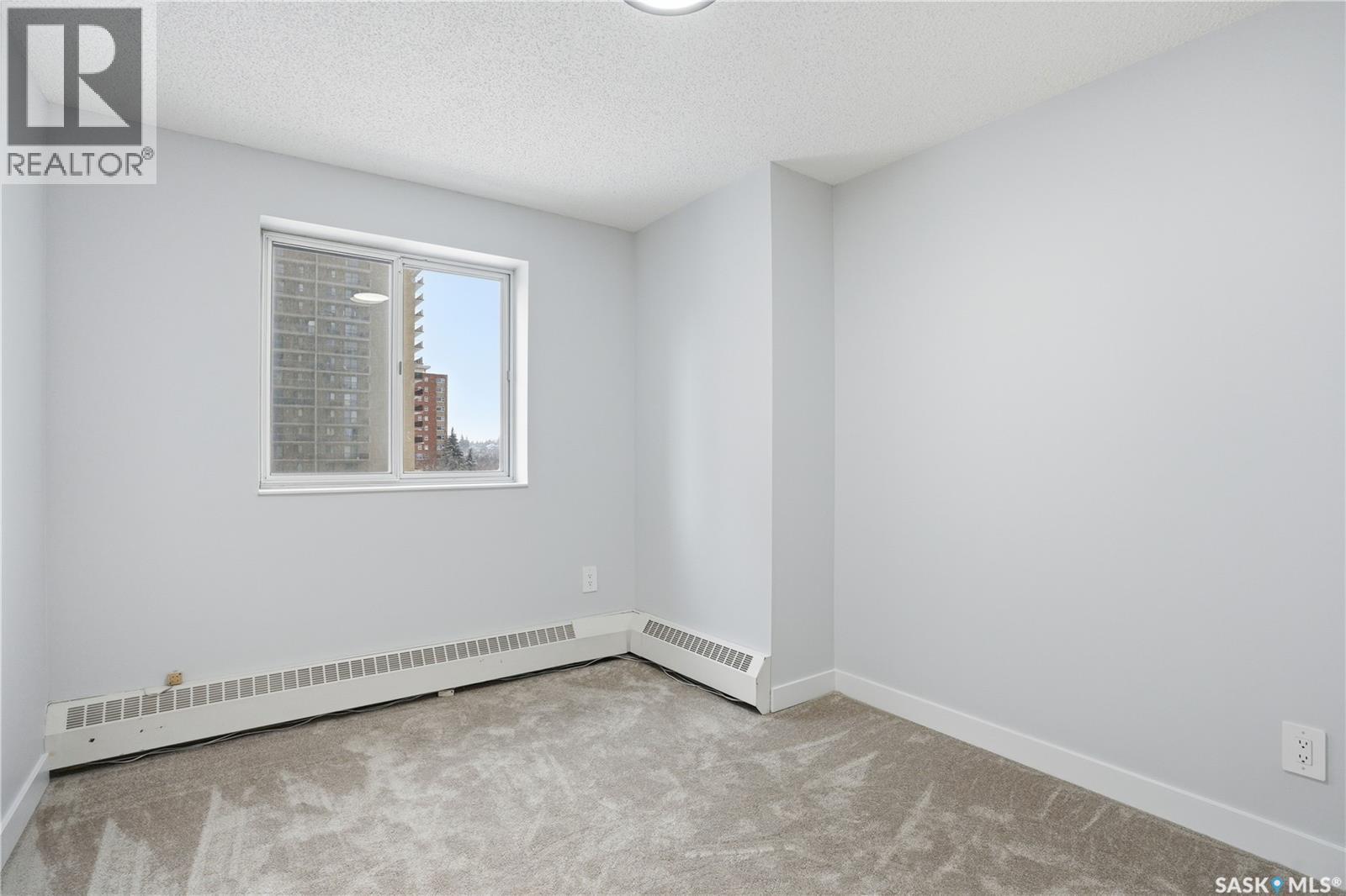 602 315 5Th Avenue N, Saskatoon, SK - Indoor Photo Showing Other Room