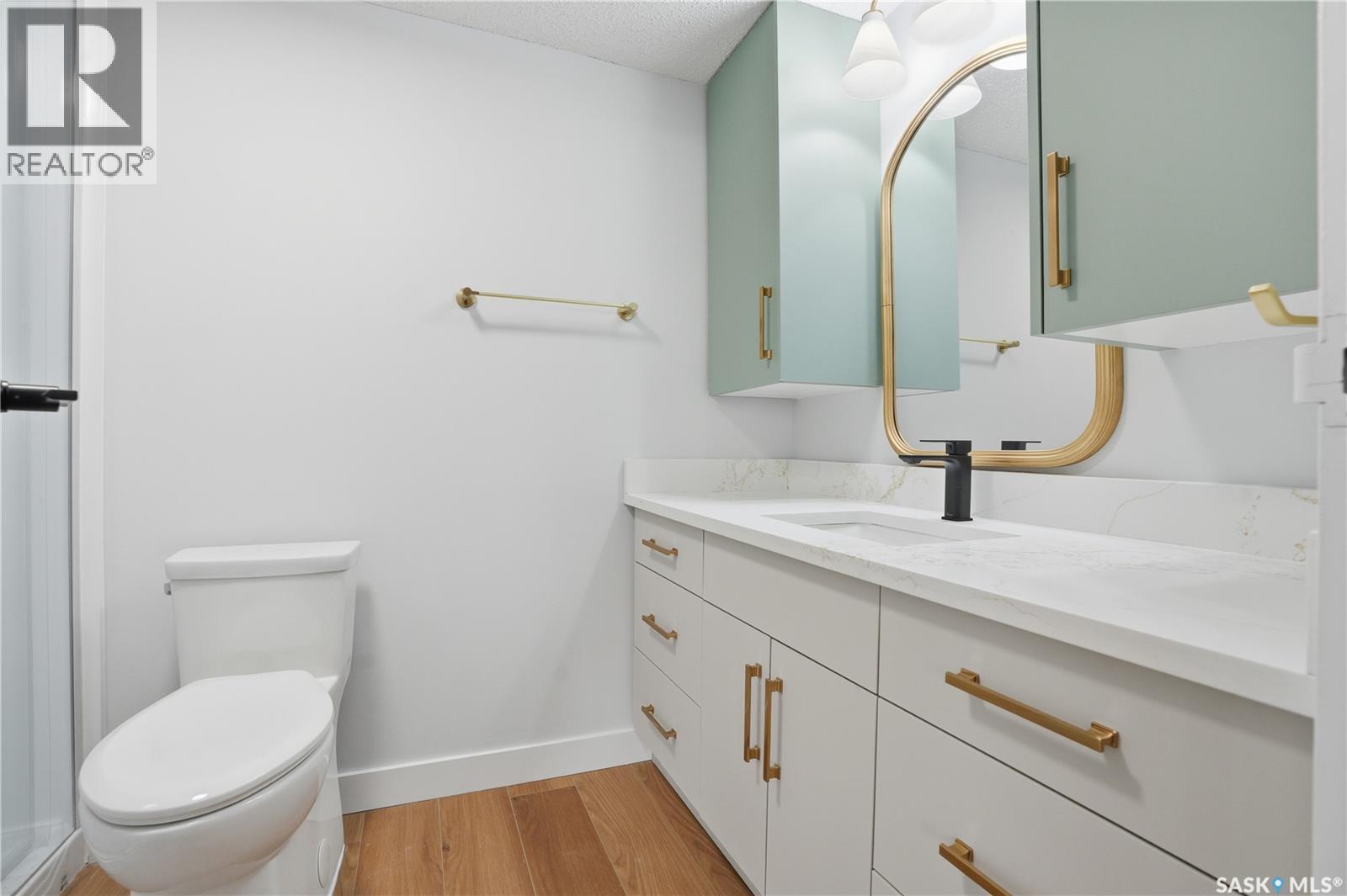 602 315 5Th Avenue N, Saskatoon, SK - Indoor Photo Showing Bathroom