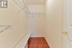 Walk In closet Primary -