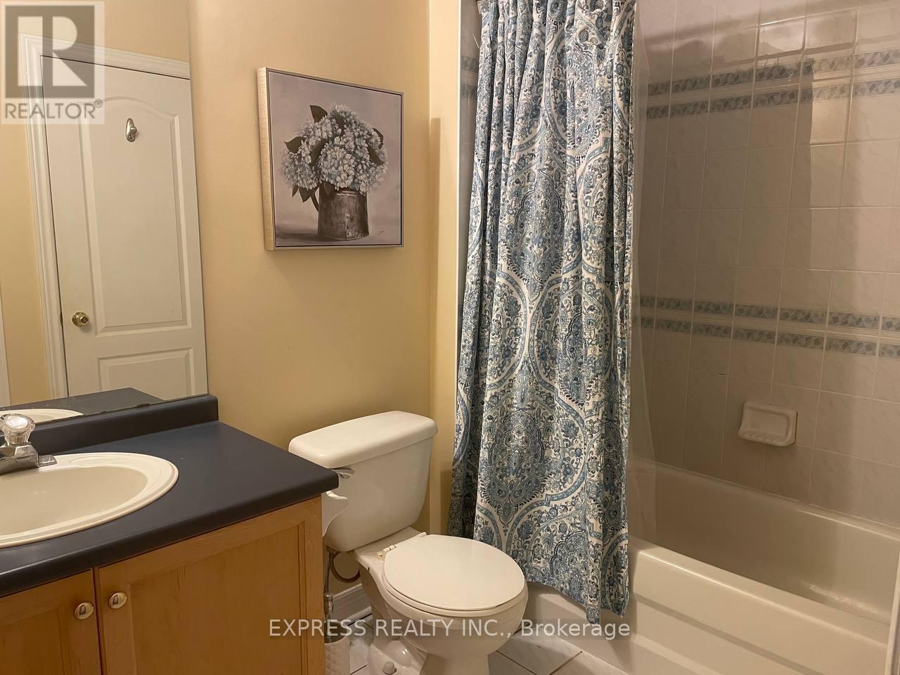 40 Firwood Drive, Richmond Hill, ON - Indoor Photo Showing Bathroom