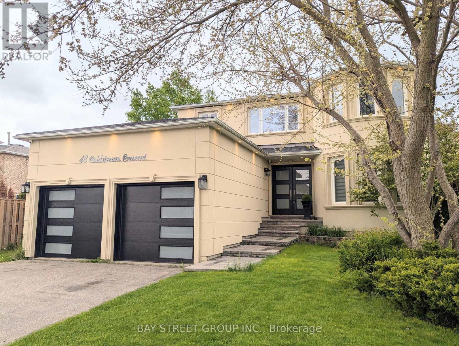 48 Coldstream Crescent, Richmond Hill, ON - Outdoor