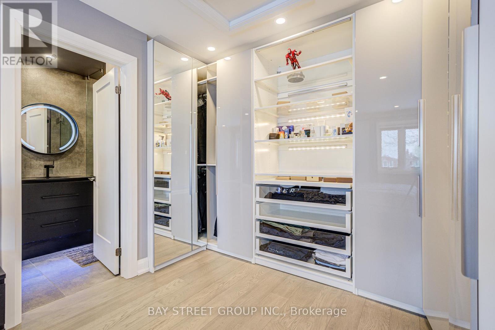 48 Coldstream Crescent, Richmond Hill, ON - Indoor Photo Showing Other Room