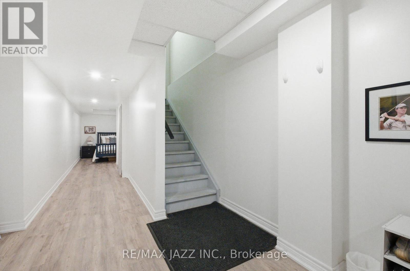 127 Laing Drive, Whitby, ON - Indoor Photo Showing Other Room