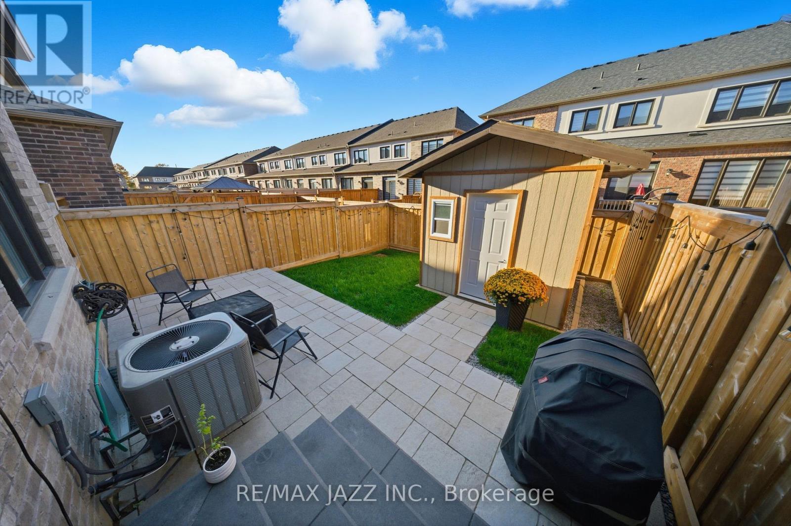 127 Laing Drive, Whitby, ON - Outdoor