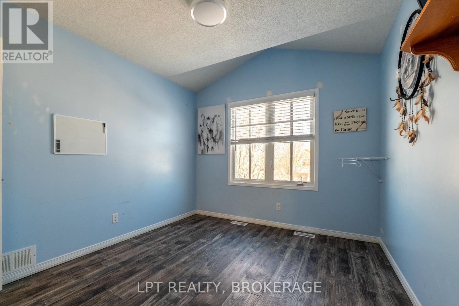 487 Mccallum Street, Kingston (Kingston East (Incl Barret Crt)), ON - Indoor Photo Showing Other Room