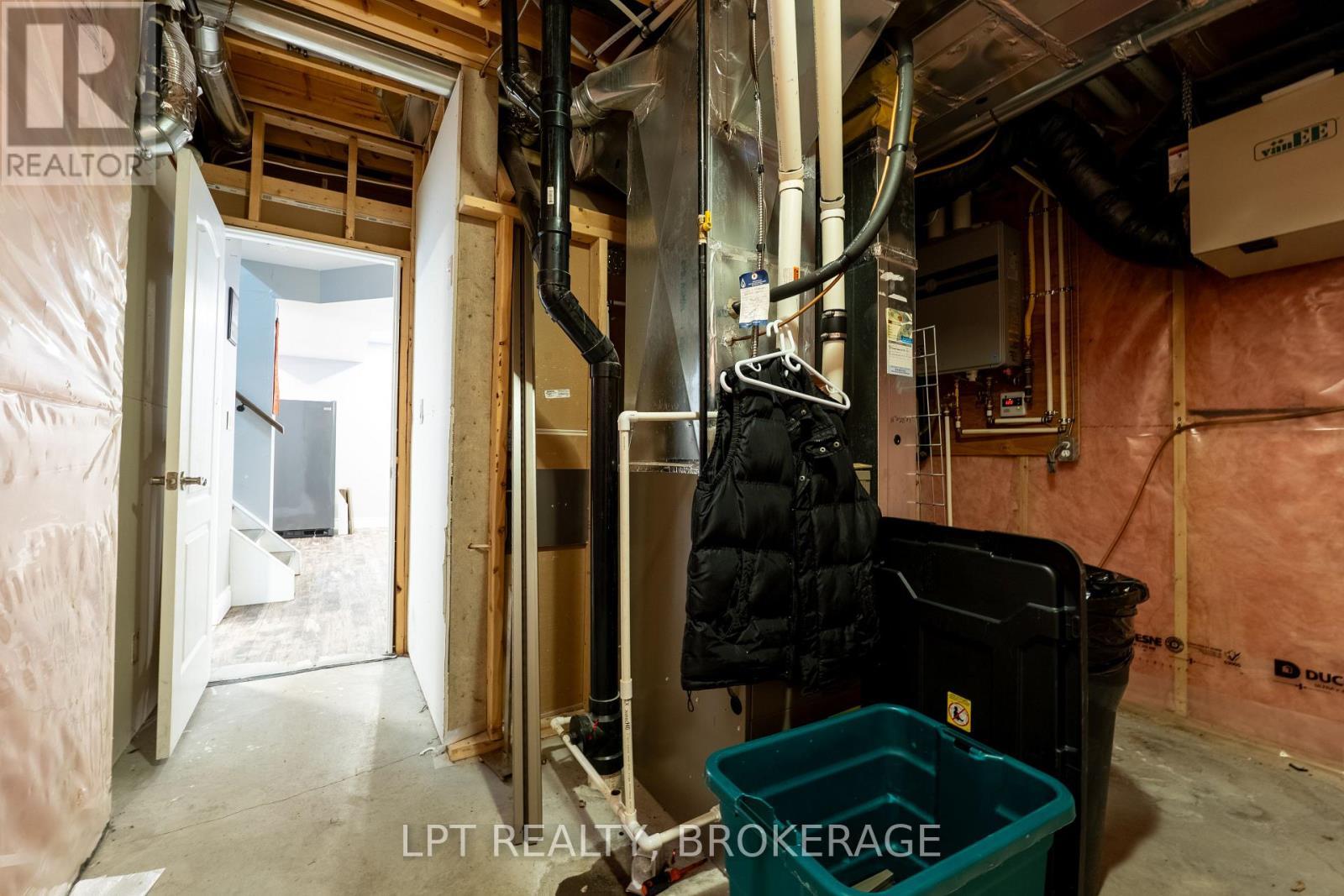 487 Mccallum Street, Kingston (Kingston East (Incl Barret Crt)), ON - Indoor Photo Showing Basement